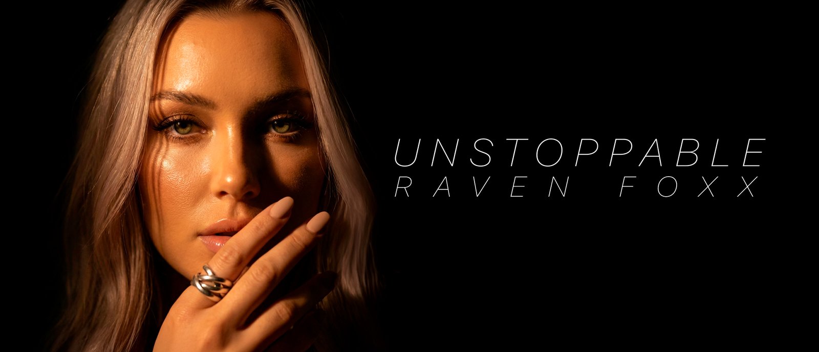 Raven Foxx presenta ‘Unstoppable’: Su sencillo de lanzamiento a la Industria Musical